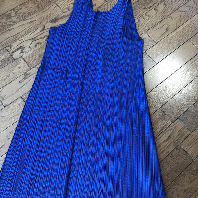 PLEATS PLEASE ISSEY MIYAKE(プリーツプリーズイッセイミヤケ)のプリーツプリーズ・イッセイミヤケ・エプロン♡お値下げ♡ レディースのレディース その他(その他)の商品写真