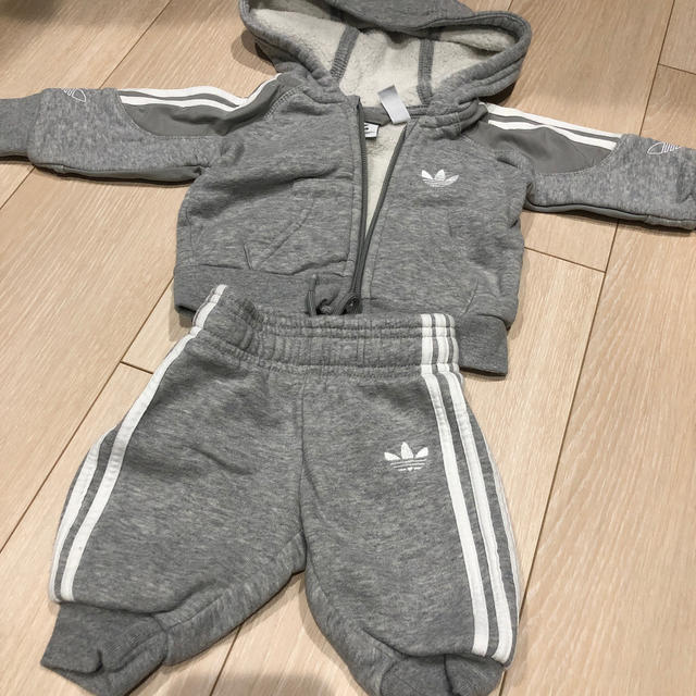 adidas(アディダス)のadidasセットアップ キッズ/ベビー/マタニティのベビー服(~85cm)(その他)の商品写真