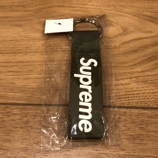 Supreme(シュプリーム)のsupreme webbing keychain メンズのファッション小物(キーホルダー)の商品写真