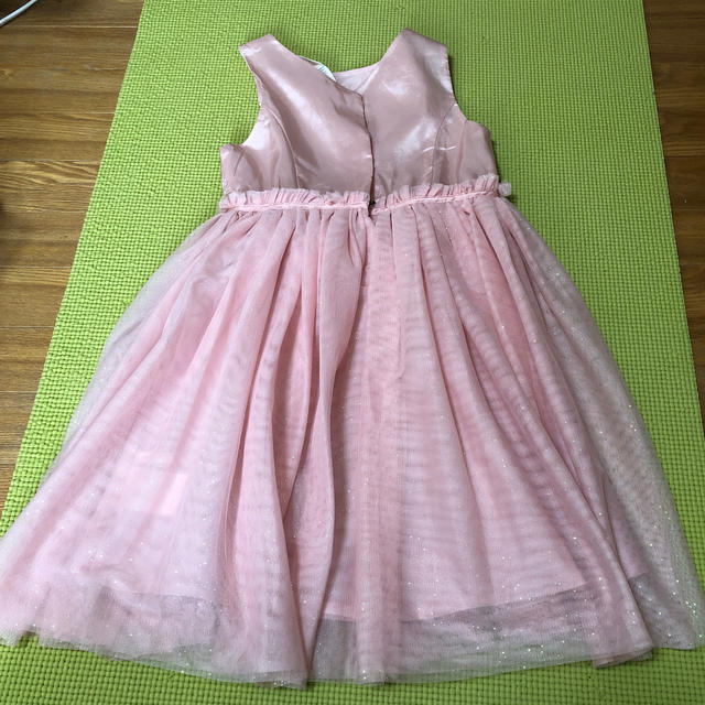 H&M(エイチアンドエム)のピンクのドレス キッズ/ベビー/マタニティのキッズ服女の子用(90cm~)(ドレス/フォーマル)の商品写真