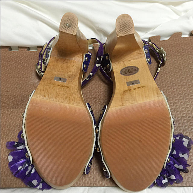 ANNA SUI(アナスイ)のANNA SUIお花ストラップサンダル レディースの靴/シューズ(サンダル)の商品写真