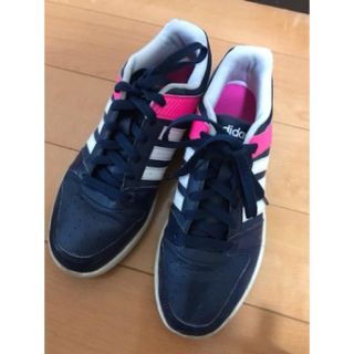 アディダス(adidas)のadidas アディダス　スニーカー 23.5cm(スニーカー)