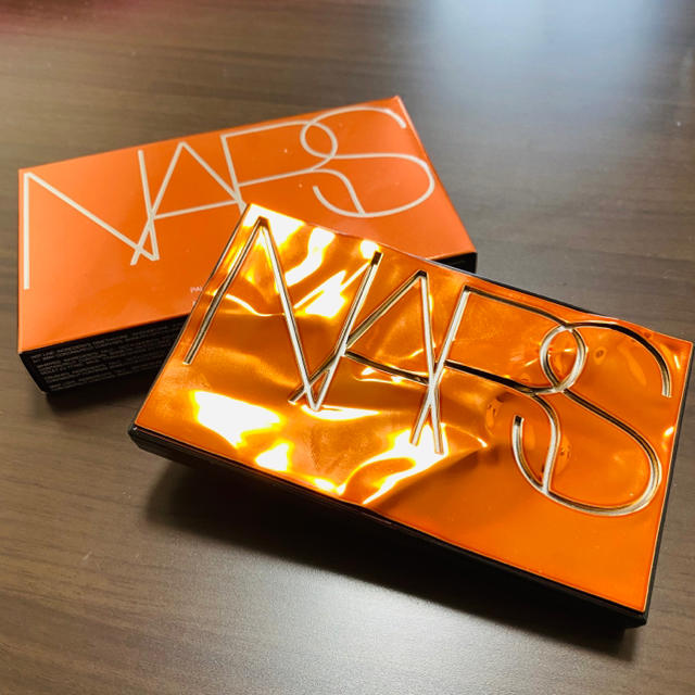 NARS アフターグロー アイシャドウパレット　秋色　箱あり