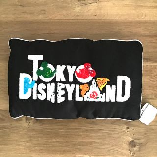 ディズニー(Disney)の〈新品〉東京ディズニーランド　2020 新エリアオープン記念グッズ　クッション枕(キャラクターグッズ)