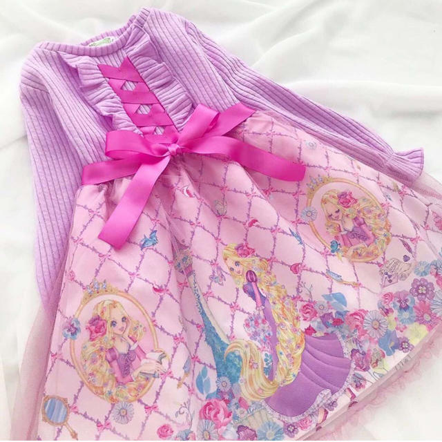 しまむら(シマムラ)のエコネコワンピース　ラプンツェル キッズ/ベビー/マタニティのキッズ服女の子用(90cm~)(ワンピース)の商品写真