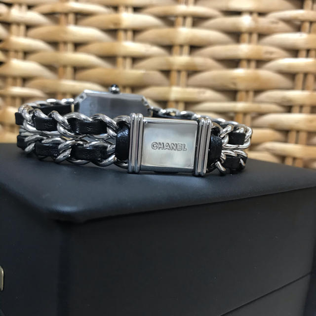 専用です CHANEL プルミエール腕時計 シルバー極美品 専用です CHANEL プルミエール腕時計 シルバー極美品
