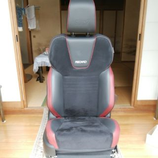 WRX STI F型 VAB 美品純正オプション RECARO シート 運転席の