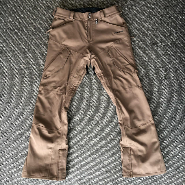 volcom(ボルコム)のVOLCOM スノボパンツ ボルコム　スノーボード　ウェア　M   スポーツ/アウトドアのスノーボード(ウエア/装備)の商品写真