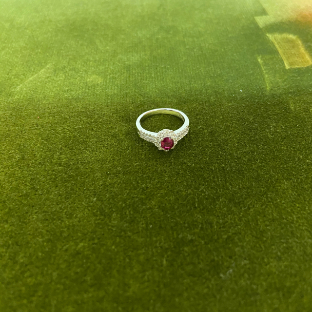  非加熱ルビー＆ダイヤモンド　リング レディースのアクセサリー(リング(指輪))の商品写真