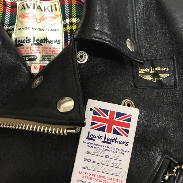 人気が高い Lewis Leathers ネイビー ルイスレザー サイクロンTF