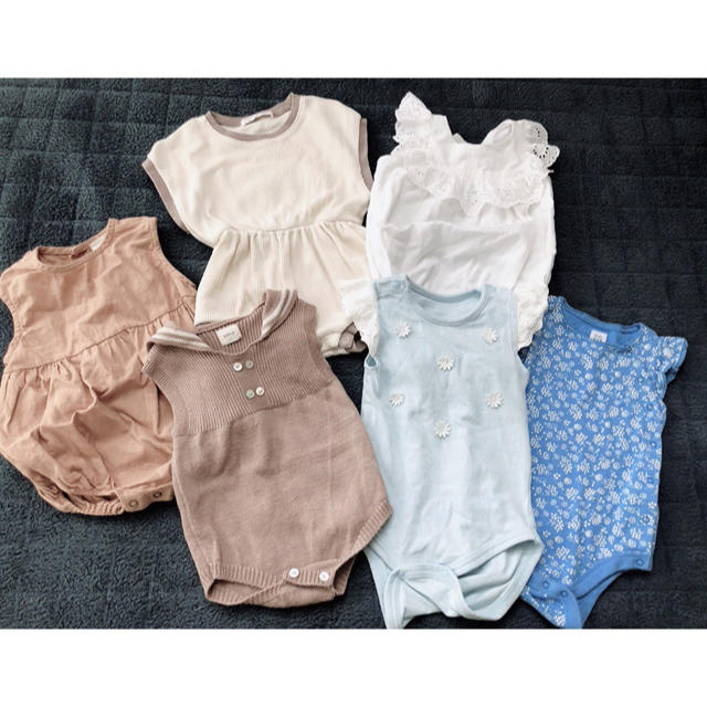 babyGAP(ベビーギャップ)のベビー服　女の子　60〜70  キッズ/ベビー/マタニティのベビー服(~85cm)(ロンパース)の商品写真