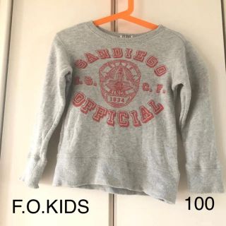 エフオーキッズ(F.O.KIDS)のエフオーキッズ　カレッジプリントトレーナー(Tシャツ/カットソー)