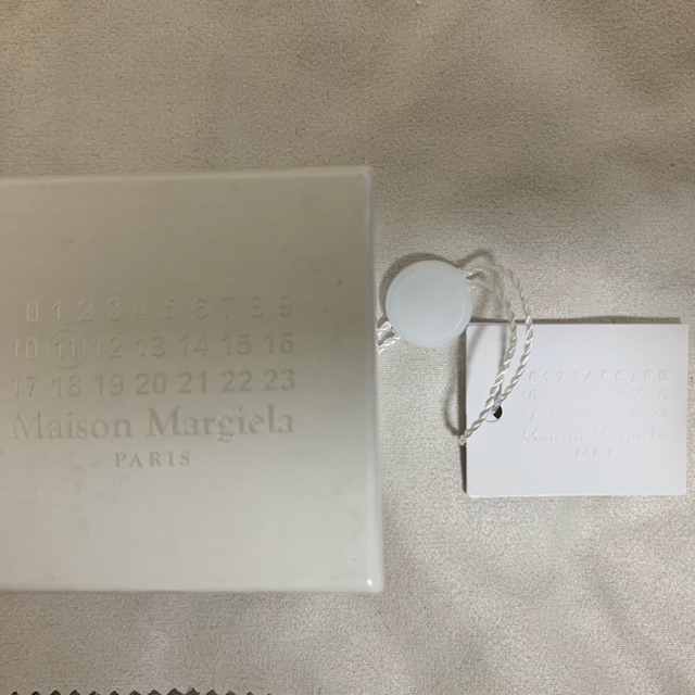 Maison Martin Margiela(マルタンマルジェラ)のMaison Margiela  4ステッチ・シグネットリング メンズのアクセサリー(リング(指輪))の商品写真