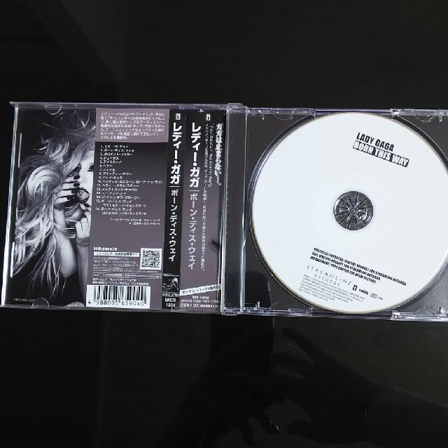 Lady Gaga / ボーン・ディス・ウェイ エンタメ/ホビーのCD(ポップス/ロック(洋楽))の商品写真