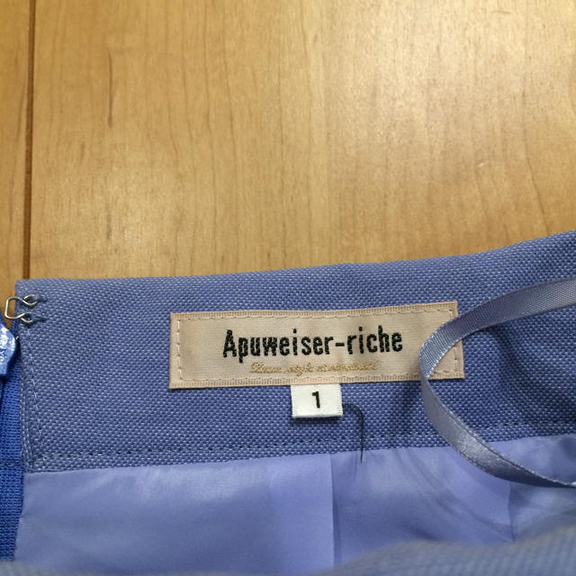 Apuweiser-riche(アプワイザーリッシェ)の新品、未使用♡アプワイザーリッシェ レディースのスカート(ひざ丈スカート)の商品写真