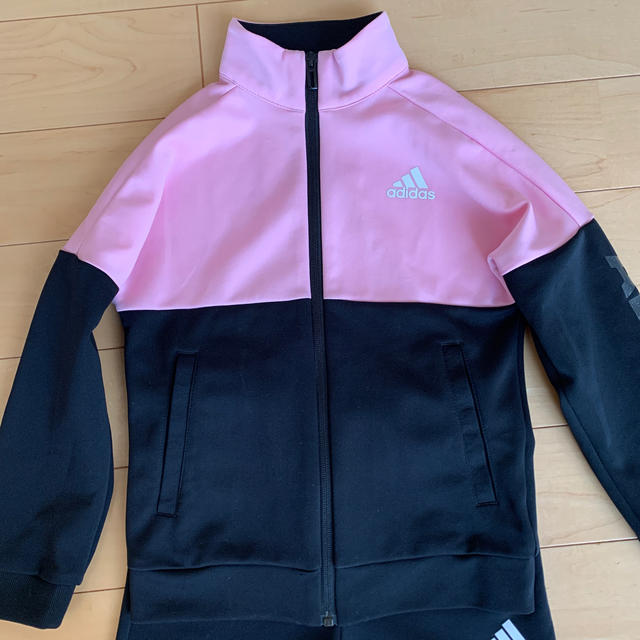 adidas(アディダス)のアディダス　キッズ　130  キッズ/ベビー/マタニティのキッズ服女の子用(90cm~)(ジャケット/上着)の商品写真