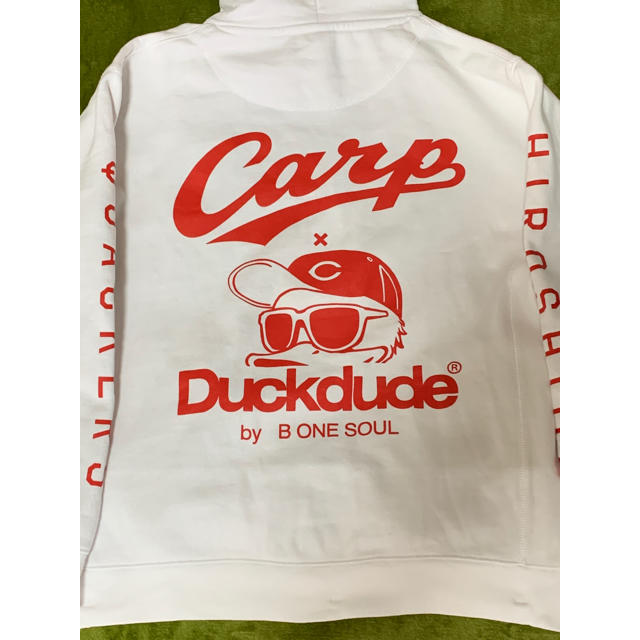 DUCK DUDE パーカー 広島東洋カープ×ダックデュード コラボ パーカー メンズのトップス(パーカー)の商品写真