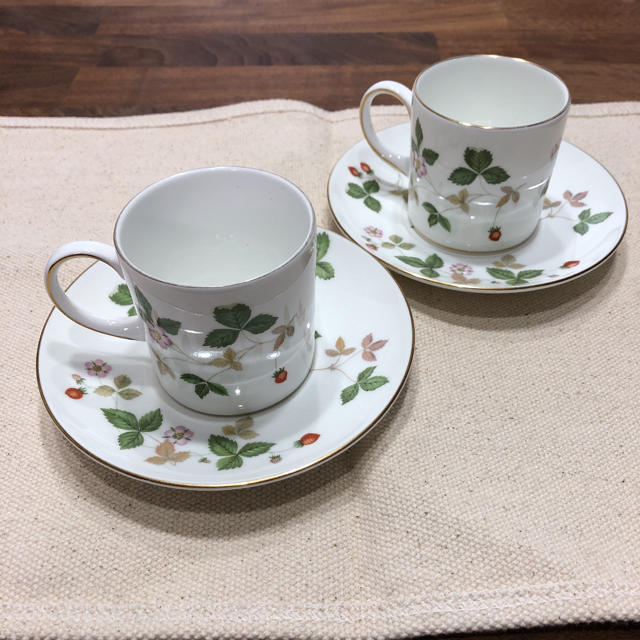 WEDGWOOD - ウェッジウッド ワイルドストロベリー カップ&ソーサーの