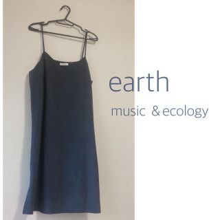 アースミュージックアンドエコロジー(earth music & ecology)のearth  キャミワンピ　ネイビー　スェード風生地(その他)