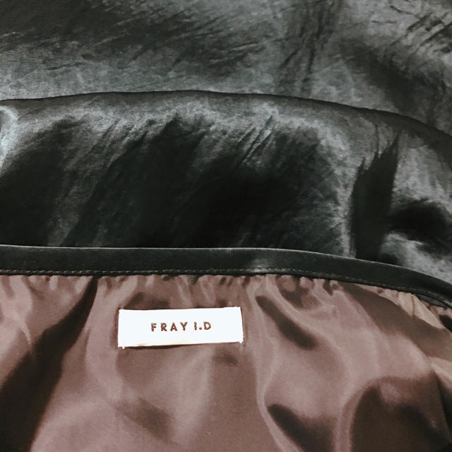 FRAY I.D(フレイアイディー)のサテン　ストラップロングスカート レディースのスカート(ロングスカート)の商品写真