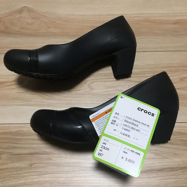 crocs(クロックス)の【未使用】クロックス W7(23cm) Gianna Heel W レディースの靴/シューズ(ハイヒール/パンプス)の商品写真