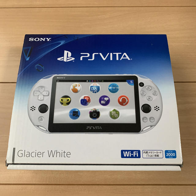 PlayStation Vita(プレイステーションヴィータ)のあつお様専用 エンタメ/ホビーのゲームソフト/ゲーム機本体(携帯用ゲーム機本体)の商品写真