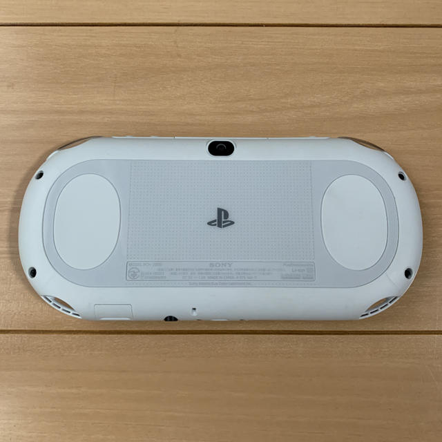 PlayStation Vita(プレイステーションヴィータ)のあつお様専用 エンタメ/ホビーのゲームソフト/ゲーム機本体(携帯用ゲーム機本体)の商品写真