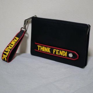 フェンディ(FENDI)の【toku様 専用】FENDI フェンディ クラッチバッグ・キーホルダーセット(セカンドバッグ/クラッチバッグ)