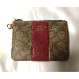 コーチ(COACH)の【coach】ポーチ　シグネシチャー柄　赤　革製(ポーチ)