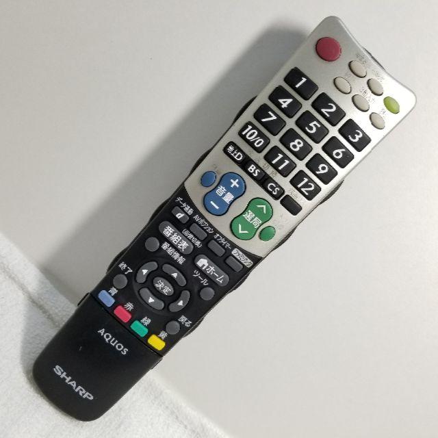 SHARP(シャープ)のSHARP AQUOS テレビリモコン GB031WJSA スマホ/家電/カメラのテレビ/映像機器(その他)の商品写真