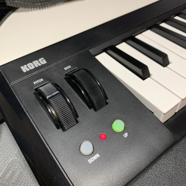 KORG(コルグ)のKORG microKEY 37 MIDI キーボード 楽器のDTM/DAW(MIDIコントローラー)の商品写真