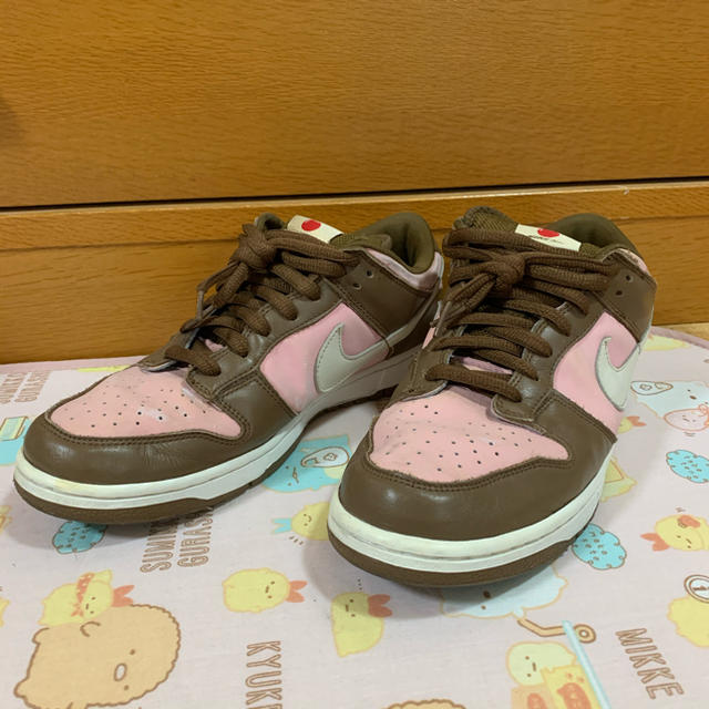 NIKE(ナイキ)のNIKE DUNK Low cherry stussy ナイキダンク 28.5 メンズの靴/シューズ(スニーカー)の商品写真