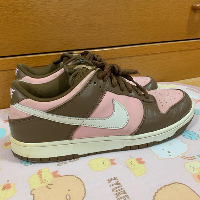 NIKE(ナイキ)のNIKE DUNK Low cherry stussy ナイキダンク 28.5 メンズの靴/シューズ(スニーカー)の商品写真