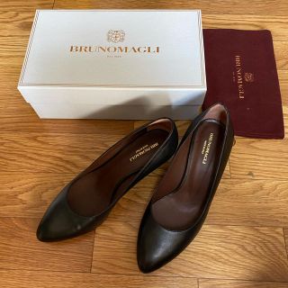 ブルーノマリ(BRUNOMAGLI)の美品 完売 ハイヒール パンプス 黒 冠婚葬祭用 ファビオルスコーニ (ハイヒール/パンプス)