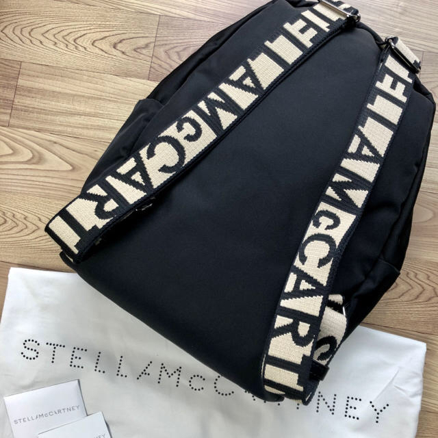 Stella McCartney(ステラマッカートニー)の新品 ステラマッカートニー  フィラベラ バックパック リュック ブラック レディースのバッグ(リュック/バックパック)の商品写真