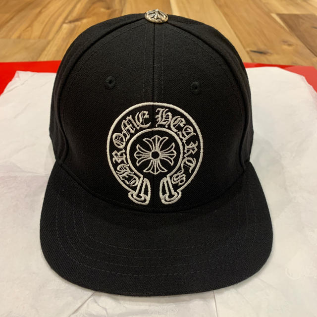 Chrome Hearts(クロムハーツ)のレア 新作 クロムハーツ ホースシュー ベースボール キャップ サイズ7 1/4 メンズの帽子(キャップ)の商品写真