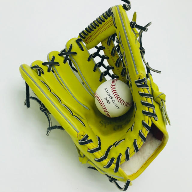 新品　限定　レア　CHIAKI チアキ　グローブ　外野手　左投　硬式　イエロー スポーツ/アウトドアの野球(グローブ)の商品写真