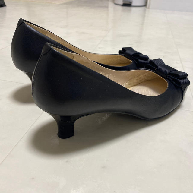 Pitti(ピッティ)の黒　パンプス　Pitti レディースの靴/シューズ(ハイヒール/パンプス)の商品写真