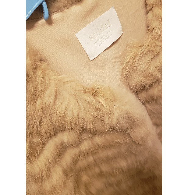 SNIDEL(スナイデル)のスナイデル　ファーコート レディースのジャケット/アウター(毛皮/ファーコート)の商品写真