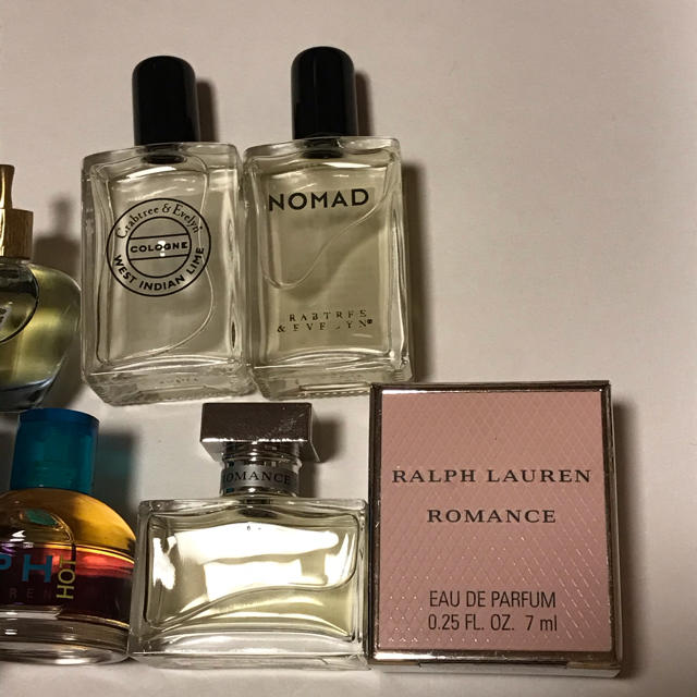 Ralph Lauren(ラルフローレン)のミニ香水６点セットまとめ売り未使用品ラルフローレン　KENZO コスメ/美容の香水(香水(女性用))の商品写真