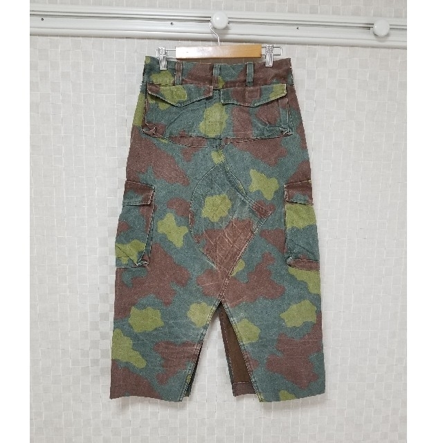 L'Appartement DEUXIEME CLASSE(アパルトモンドゥーズィエムクラス)のH(アッシュ)オランダ軍　カモフラージュ リメイクスカート レディースのスカート(ロングスカート)の商品写真