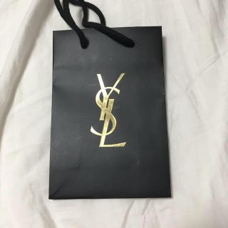 イヴサンローランボーテ(Yves Saint Laurent Beaute)のイヴ・サンローラン紙袋(ショップ袋)