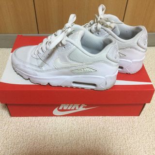 ナイキ(NIKE)の値下げしました。NIKE エアーMax90 白23cm(スニーカー)