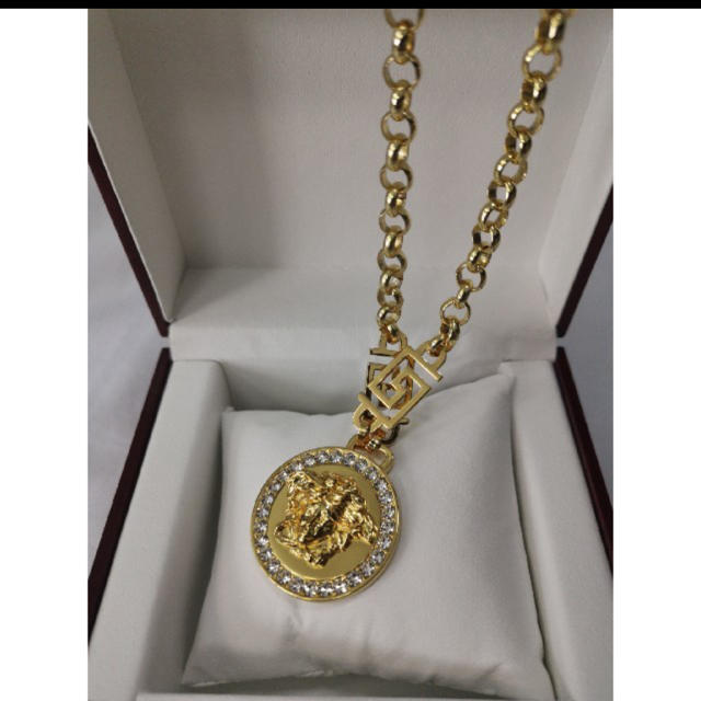 Gianni Versace(ジャンニヴェルサーチ)のVersace ヴェルサーチ　ネックレス メンズのアクセサリー(ネックレス)の商品写真