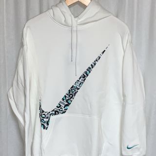 ナイキ(NIKE)の新品 NIKE レオパード柄 プルオーバーパーカー レディースLサイズ (パーカー)