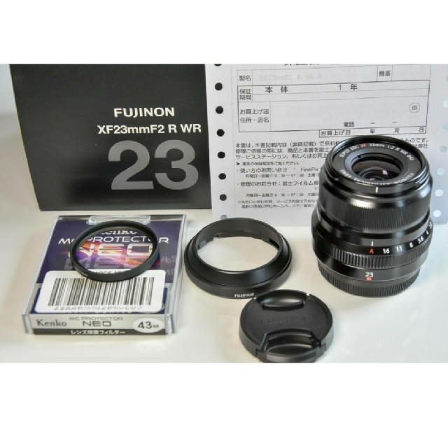 富士フイルム(フジフイルム)の｢新品同様｣ 富士フィルム FUJINON XF23mmF2 R WR スマホ/家電/カメラのカメラ(レンズ(単焦点))の商品写真