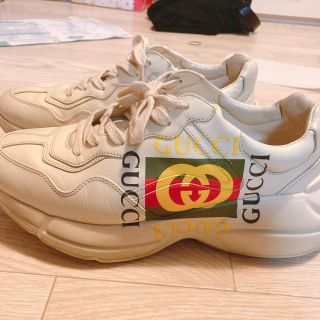 グッチ(Gucci)のGUCCI スニーカー 18ss  ヴィンテージロゴ　レザー　RHYTON(スニーカー)