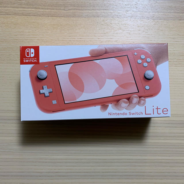 【新品】Nintendo Switch Lite コーラル 本体