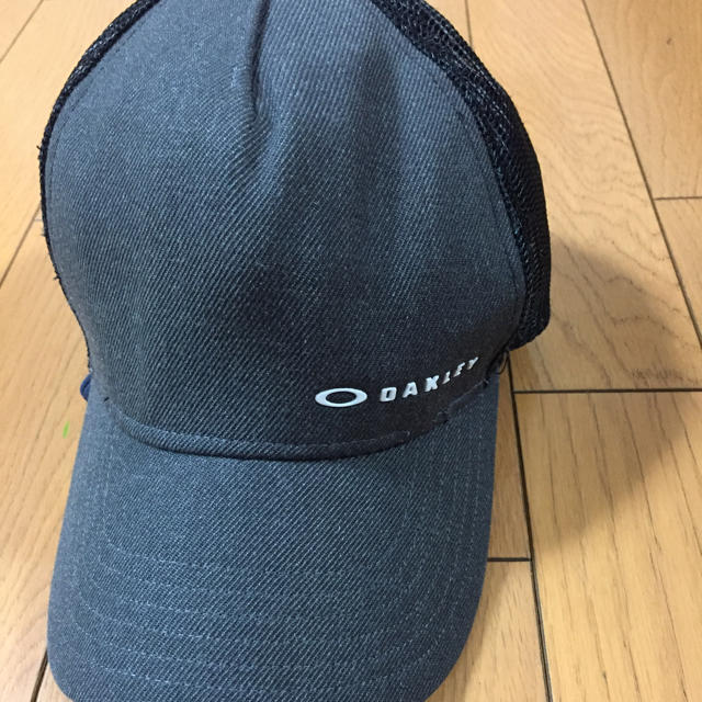 Oakley(オークリー)のオークリー キャップ OAKLEY メンズの帽子(キャップ)の商品写真