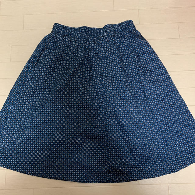 H&M(エイチアンドエム)の【H&M】 新品 タグ付き　膝丈スカート レディースのスカート(ひざ丈スカート)の商品写真
